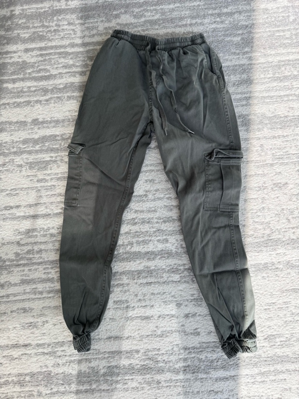 Get Plenty Women’s Army Green Cargo Jogger Pants with Elastic Waist XXS